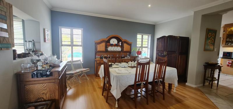 5 Bedroom Property for Sale in Myburgh Park Western Cape